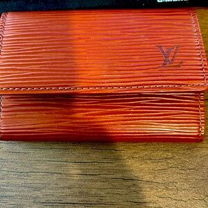 LV key case
Very good conditioning
Beautiful brown
Great condition